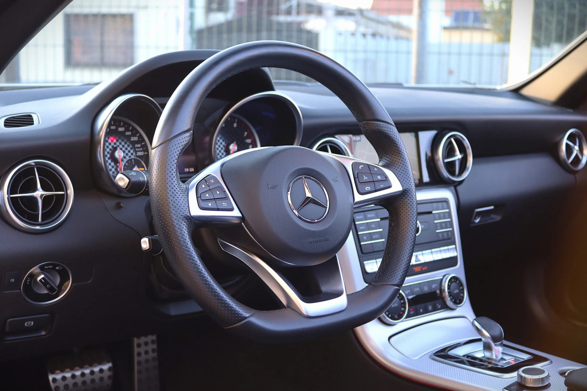 Mercedes-Benz SLC 300 Aut. 17