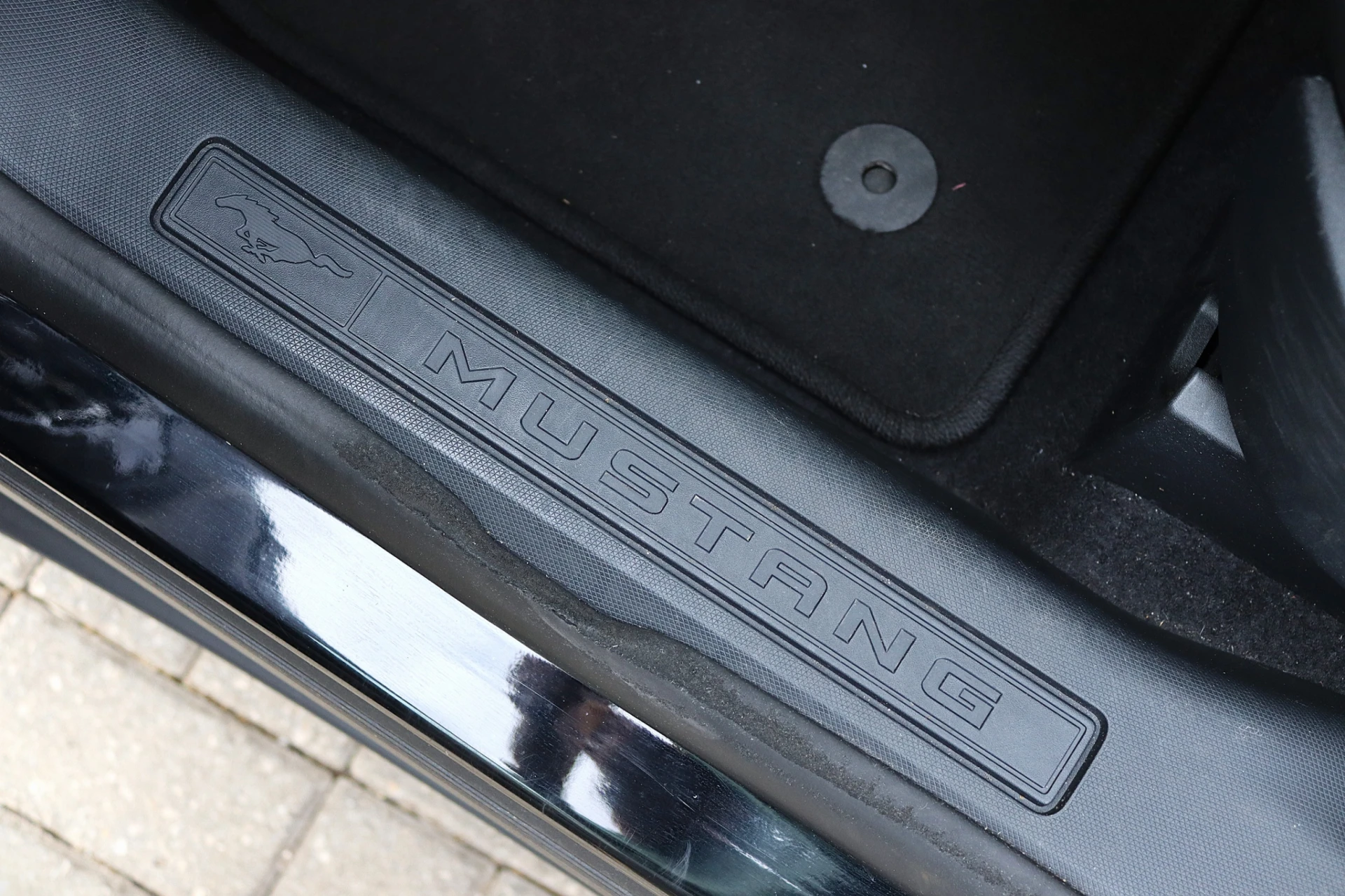 Ford Mustang Mach-E 72.6 kWh Base 22
