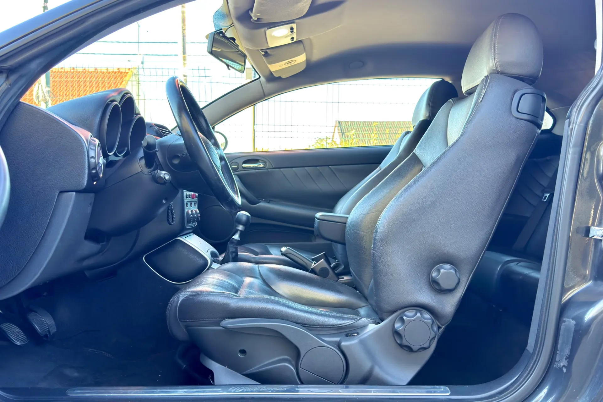 Alfa Romeo GT 1.9 JTD M-JET Blackline 15