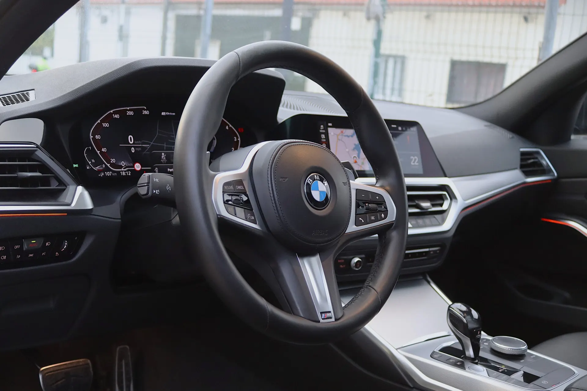 BMW 320 e Touring Pack M Auto 8