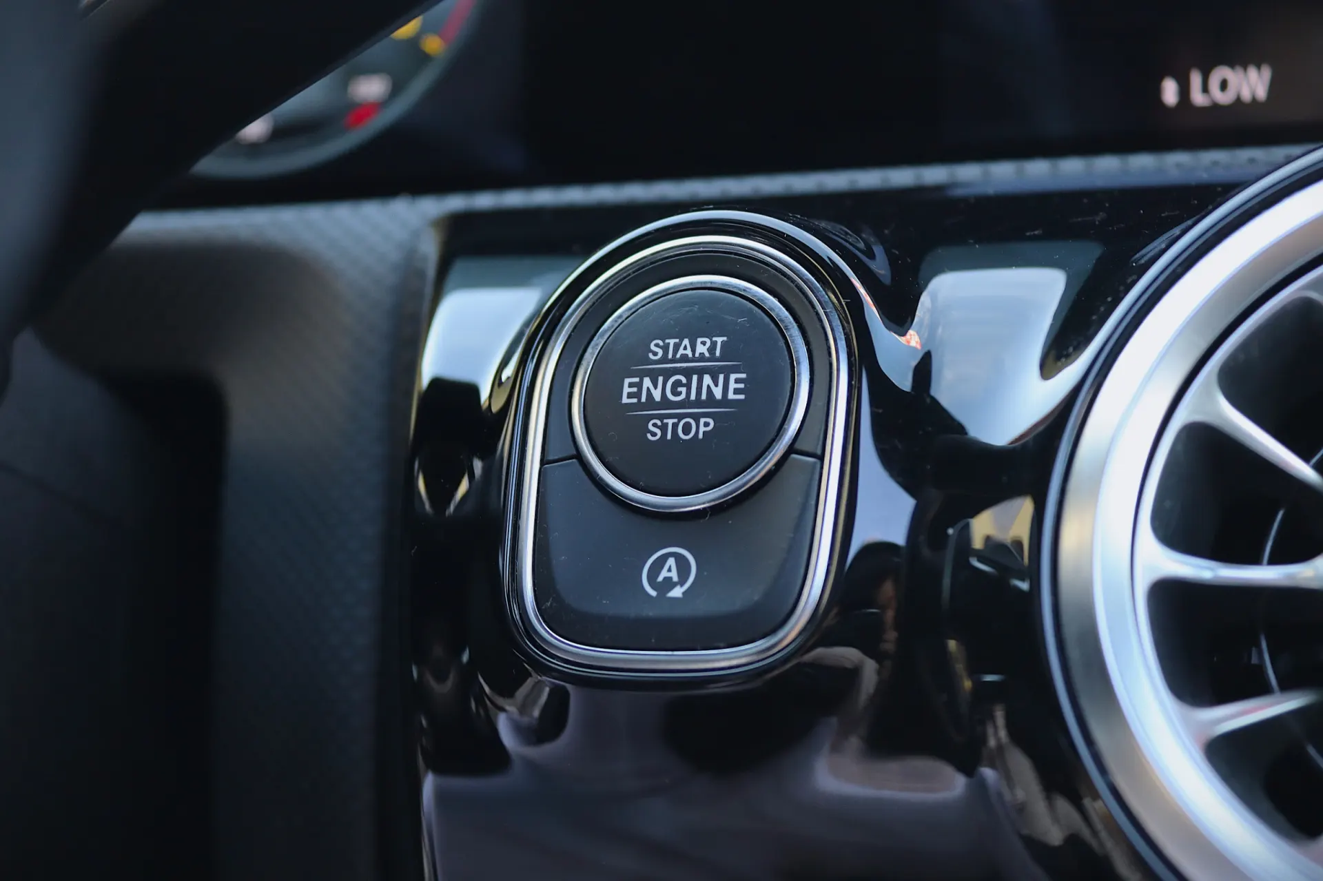 Mercedes-Benz A 180 d AMG Line Aut. 25