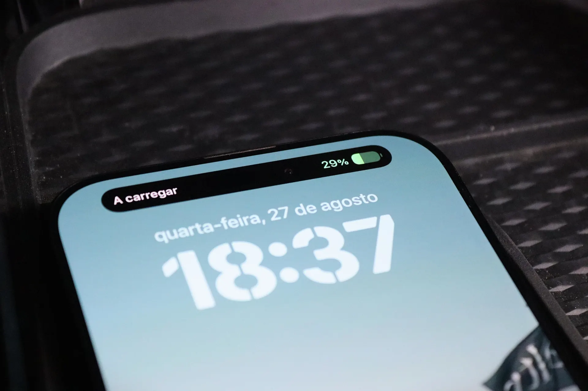 Ford Mustang Mach-E 75.7 kWh Base 26