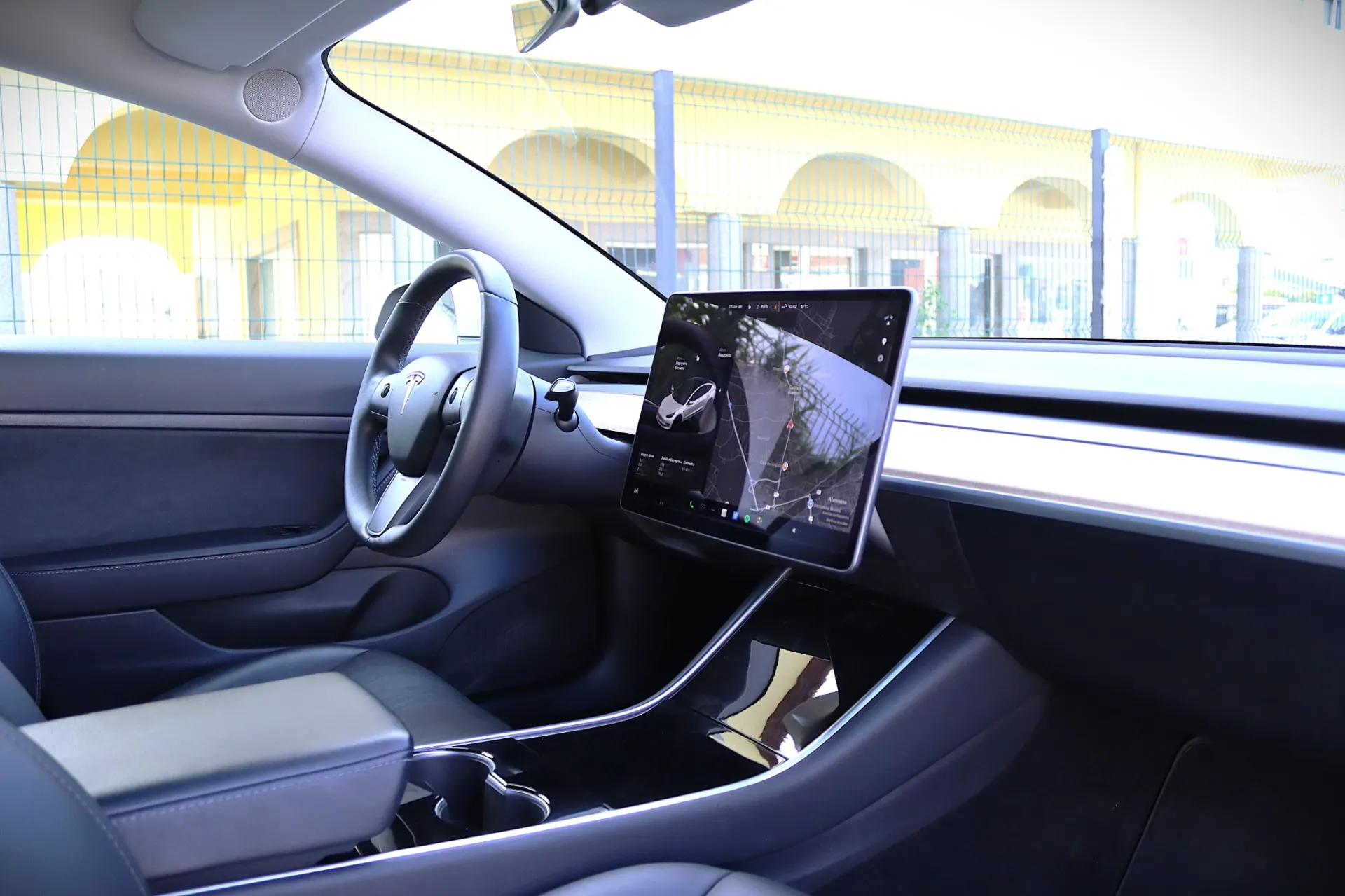 Tesla Model 3 Standard RWD Plus 23