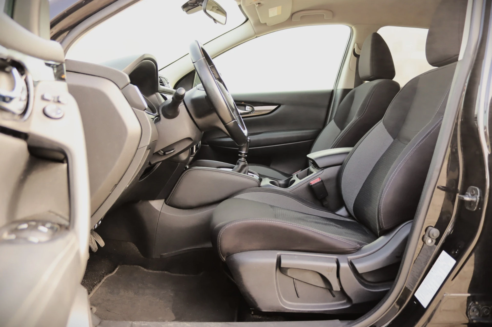 Nissan Qashqai 1.5 DCI N-Connecta 12