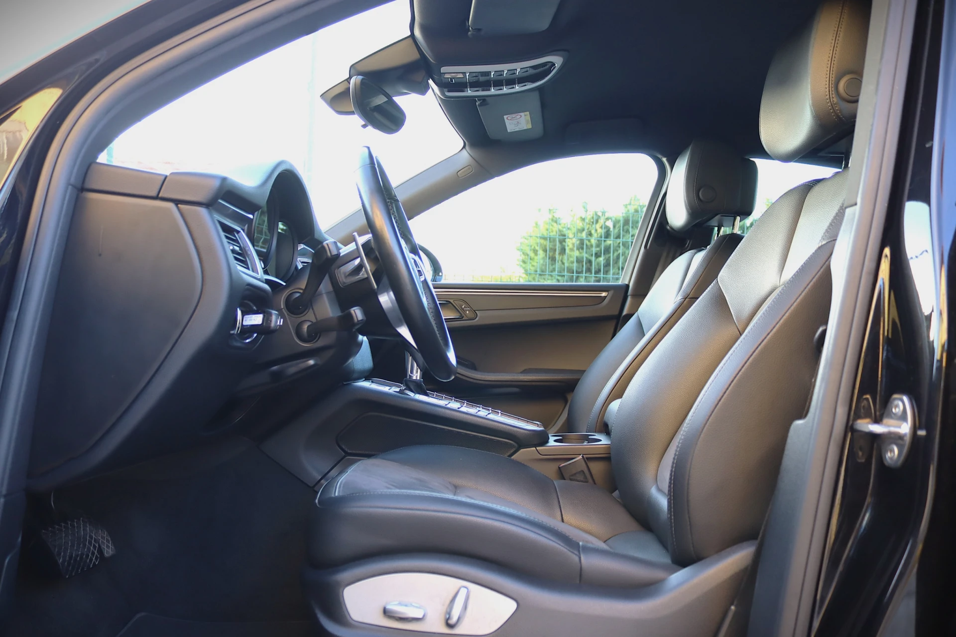Porsche Macan 2.0 PDK Standard 18