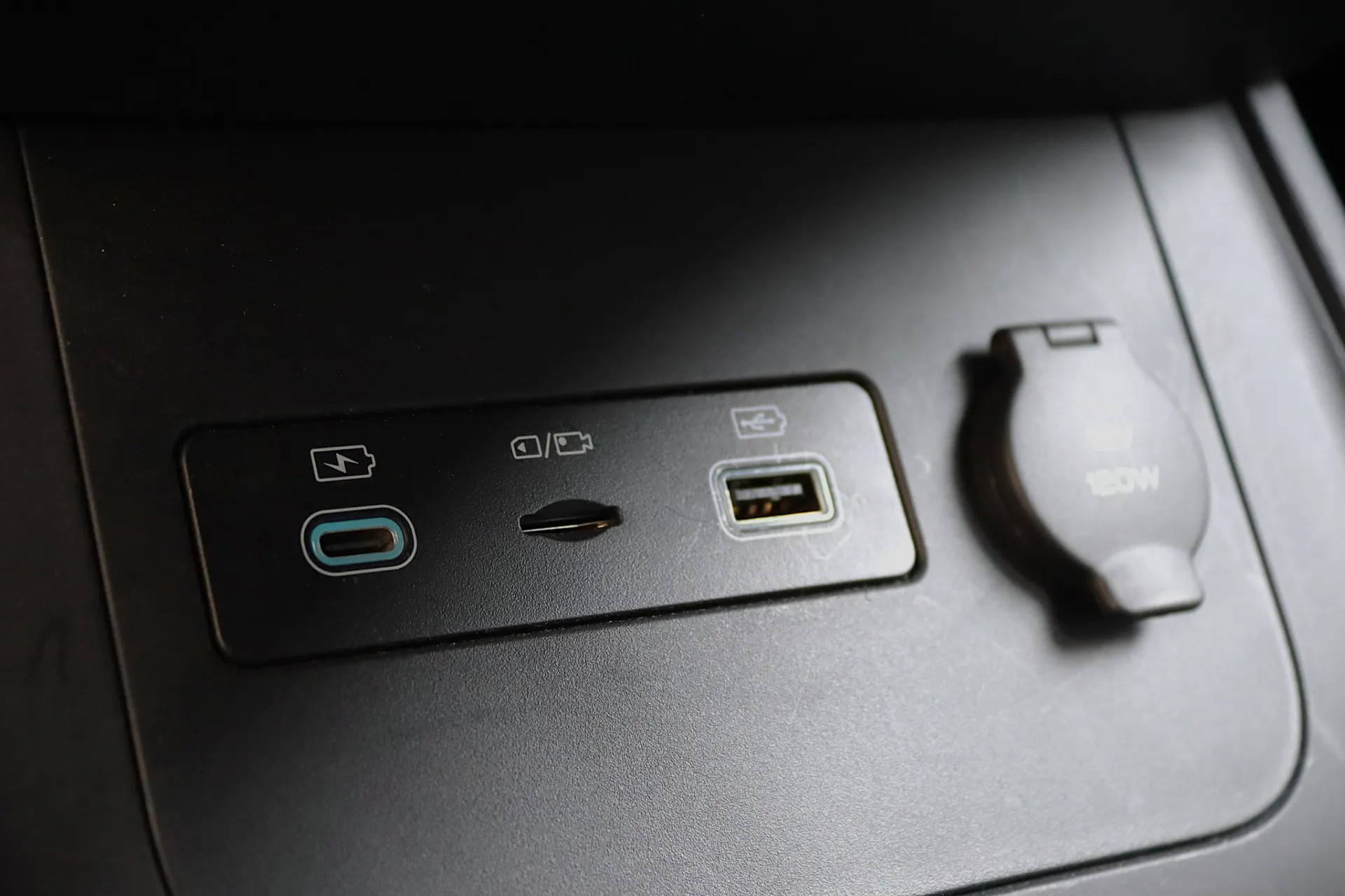 BYD Atto 3 Design 26