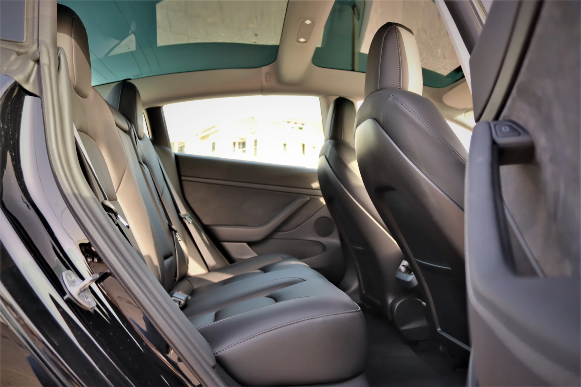 Tesla Model 3 Standard Range Plus RWD 11