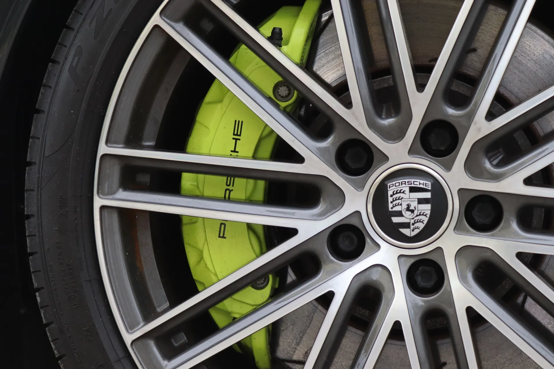 Porsche Panamera 4S E-Hybrid 17