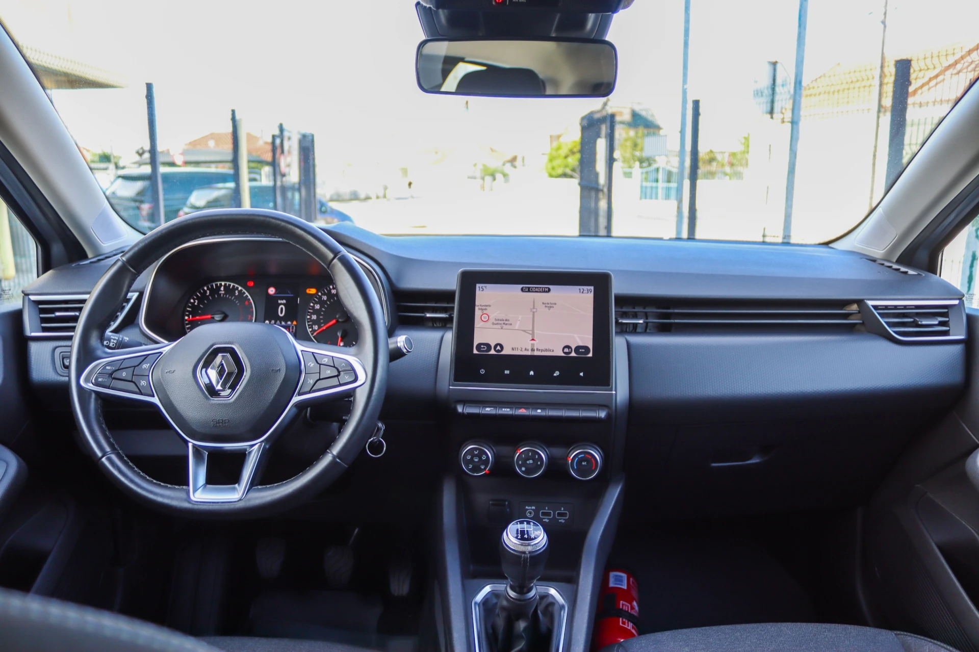 Renault Clio 1.0 TCe Intens Bi-Fuel 4