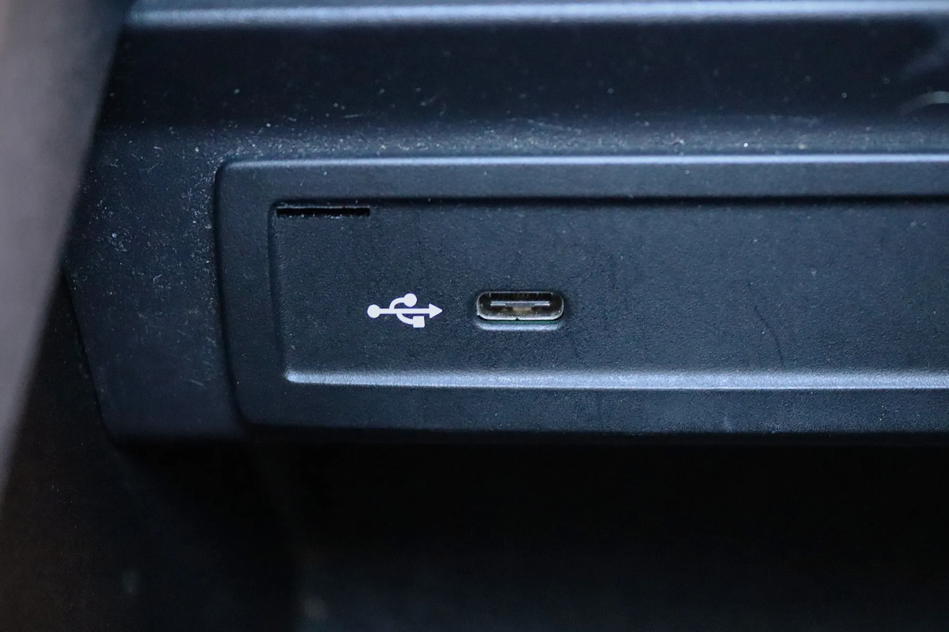 Mercedes-Benz A 180 d AMG Line Aut. 30